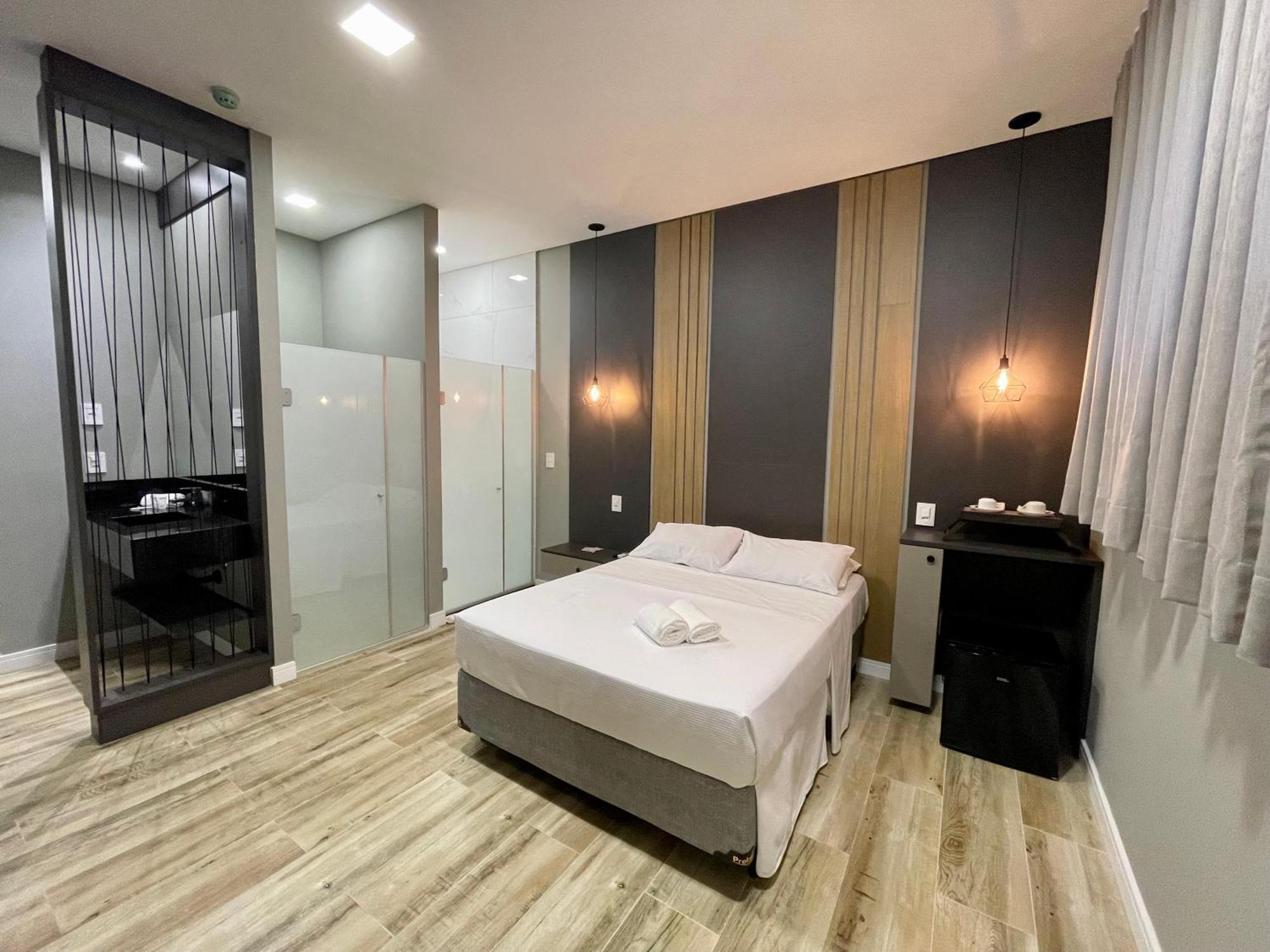 Eleganz Suites Грамаду Екстер'єр фото